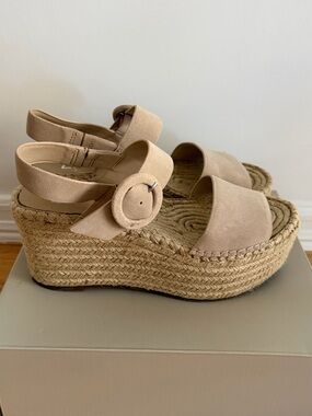Marc Fisher Espadrille Platform Wedge Sandals in Neutral Beige *7.5 US